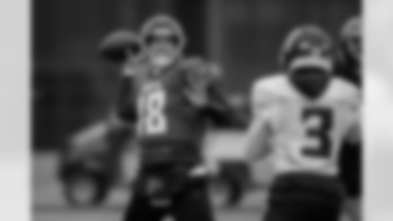 Atlanta Falcons quarterback Kirk Cousins #18 during practice at Atlanta Falcons Training Facility in Flowery Branch, Georgia, on Thursday, December 4, 2025. (Photo by Taylor McLaughlin/Atlanta Falcons)