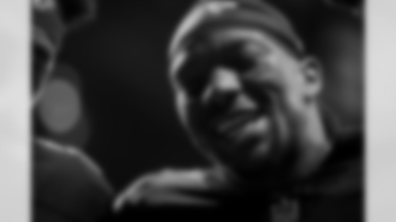 Atlanta Falcons running back Bijan Robinson #7 speaks during the Week 1 Game against the Tampa Bay Buccaneers at Mercedes-Benz Stadium in Atlanta, Georgia on Sunday, September 7, 2025. (Photo by Taylor McLaughlin/Atlanta Falcons)