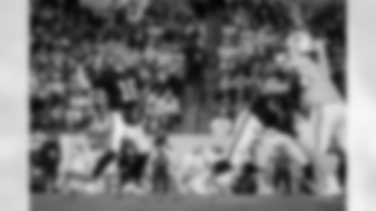 Atlanta Falcons quarterback Kirk Cousins #18 throws during the Week 15 Game against the Tampa Bay Buccaneers at Raymond James Stadium in Tampa, Florida on Thursday, December 11, 2025. (Photo by Mitch Martin/Atlanta Falcons)