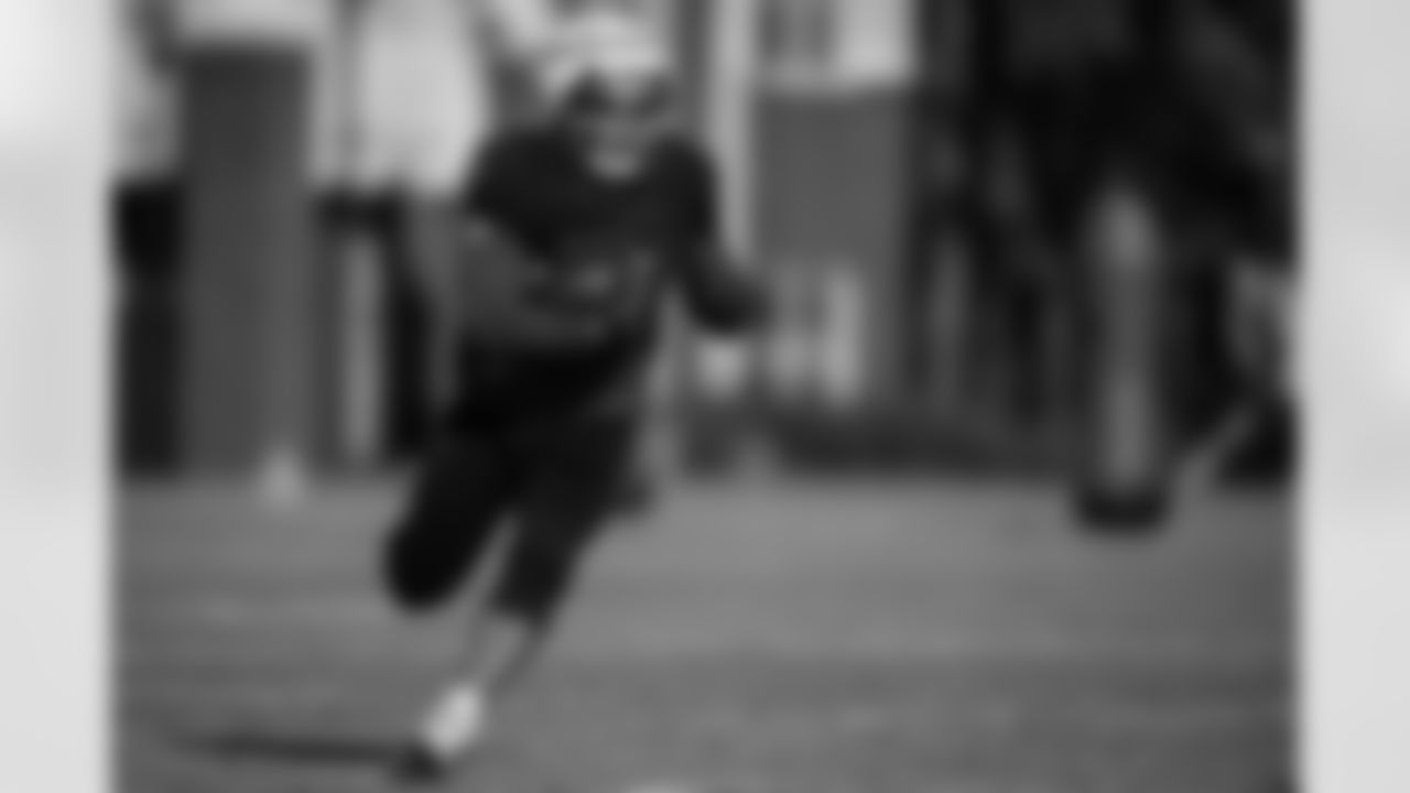 Atlanta Falcons running back Tyler Allgeier #25 during practice at Atlanta Falcons Training Facility in Flowery Branch, Georgia, on Thursday, November 13, 2025. (Photo by Taylor McLaughlin/Atlanta Falcons)