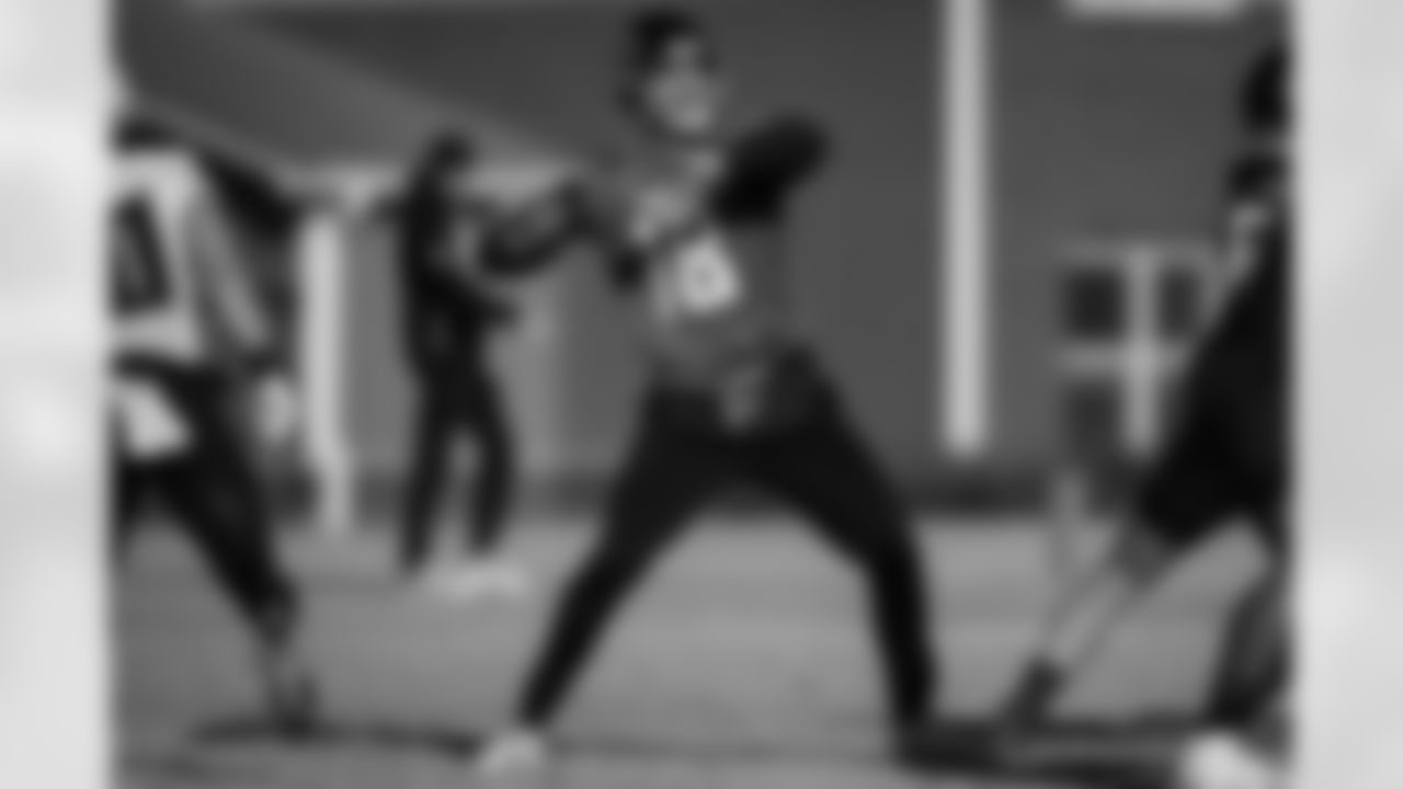 Atlanta Falcons quarterback Kirk Cousins #18 during practice at Atlanta Falcons Training Facility in Flowery Branch, Georgia, on Thursday, January 1, 2026. (Photo by Taylor McLaughlin/Atlanta Falcons)