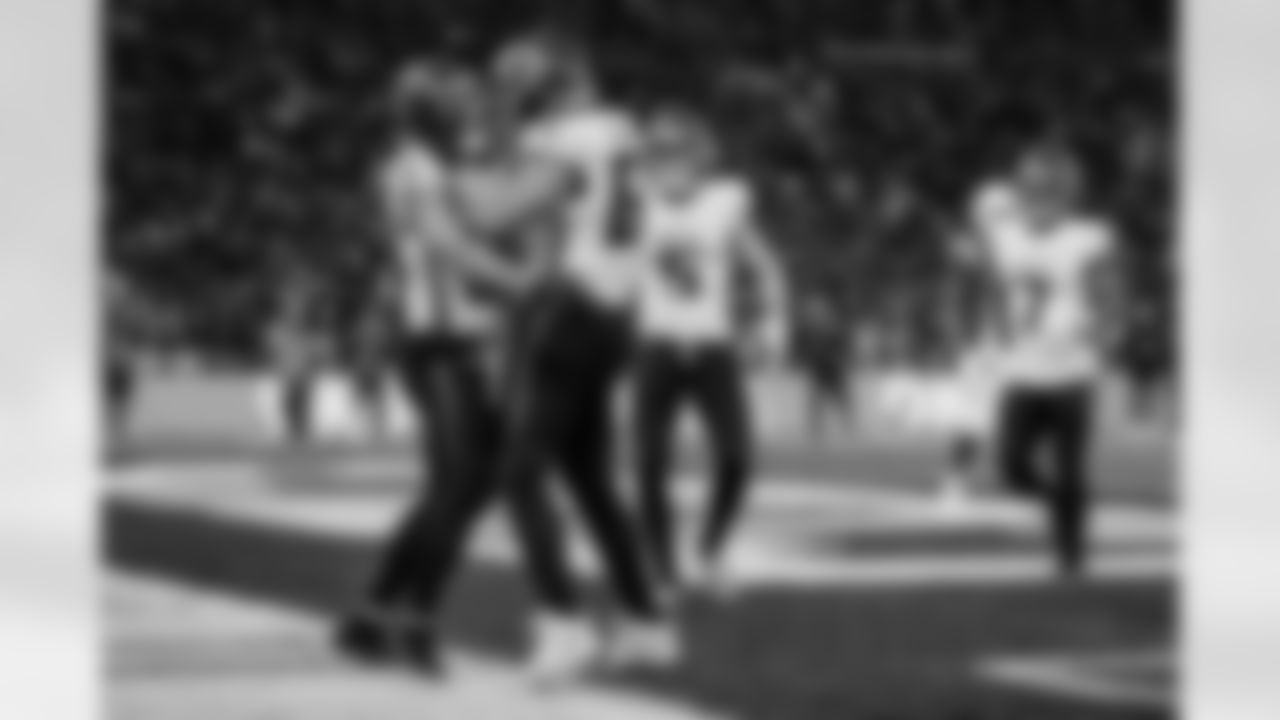 Atlanta Falcons running back Tyler Allgeier #25 celebrates after a touchdown during the first quarter of the Week 10 Game against the Indianapolis Colts at Olympic Stadium in Berlin, Germany on Sunday, November 9, 2025. (Photo by Taylor McLaughlin/Atlanta Falcons)