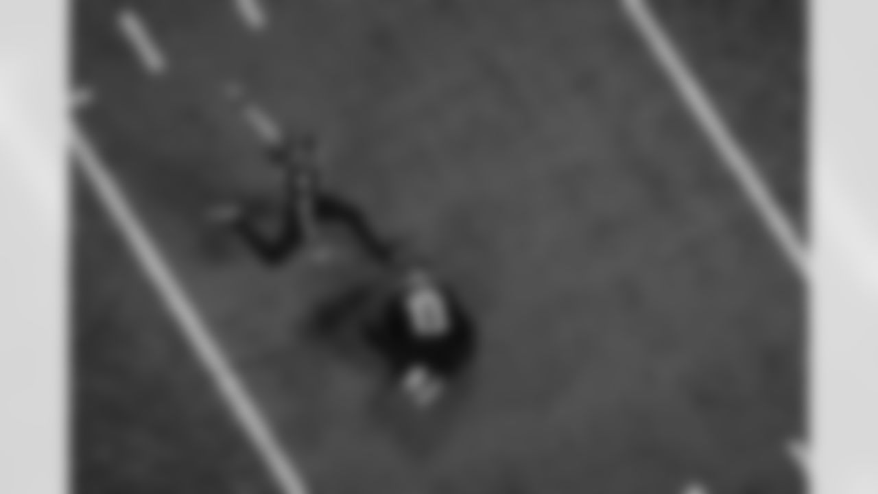 Atlanta Falcons kicker Parker Romo #39 kicks a PAT during the fourth quarter of the Week 8 Game against the Miami Dolphins at Mercedes-Benz Stadium in Atlanta, Georgia on Sunday, October 26, 2025. (Photo by Mitch Martin/Atlanta Falcons)