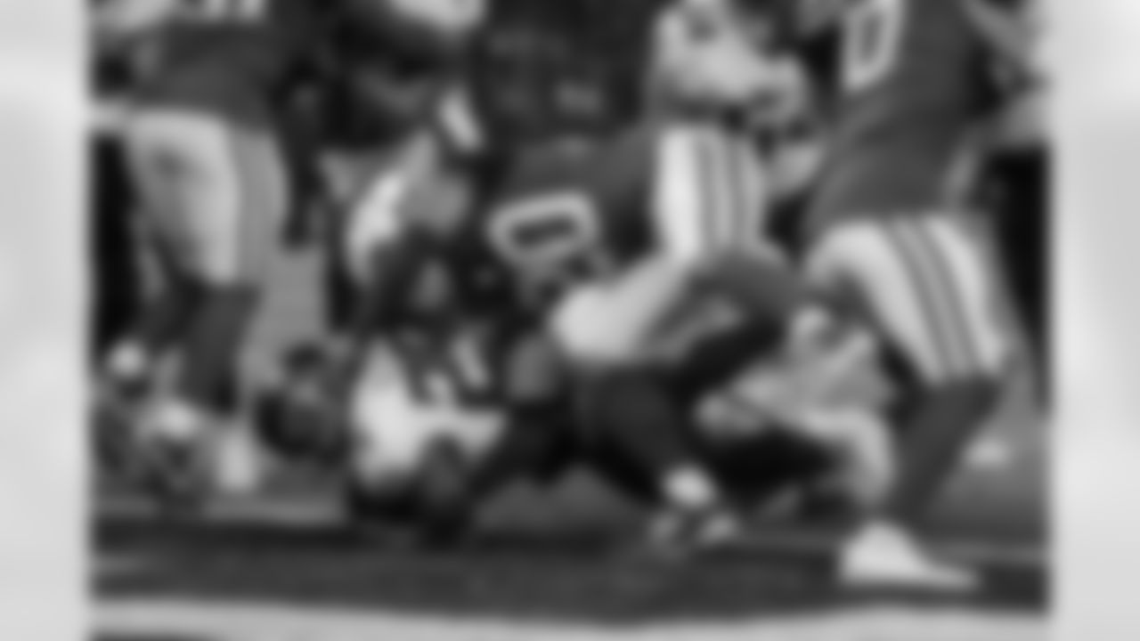 Atlanta Falcons running back Tyler Allgeier #25 scores a touchdown during the fourth quarter of the Week 10 Game against the Indianapolis Colts at Olympic Stadium in Berlin, Germany on Sunday, November 9, 2025. (Photo by Taylor McLaughlin/Atlanta Falcons)