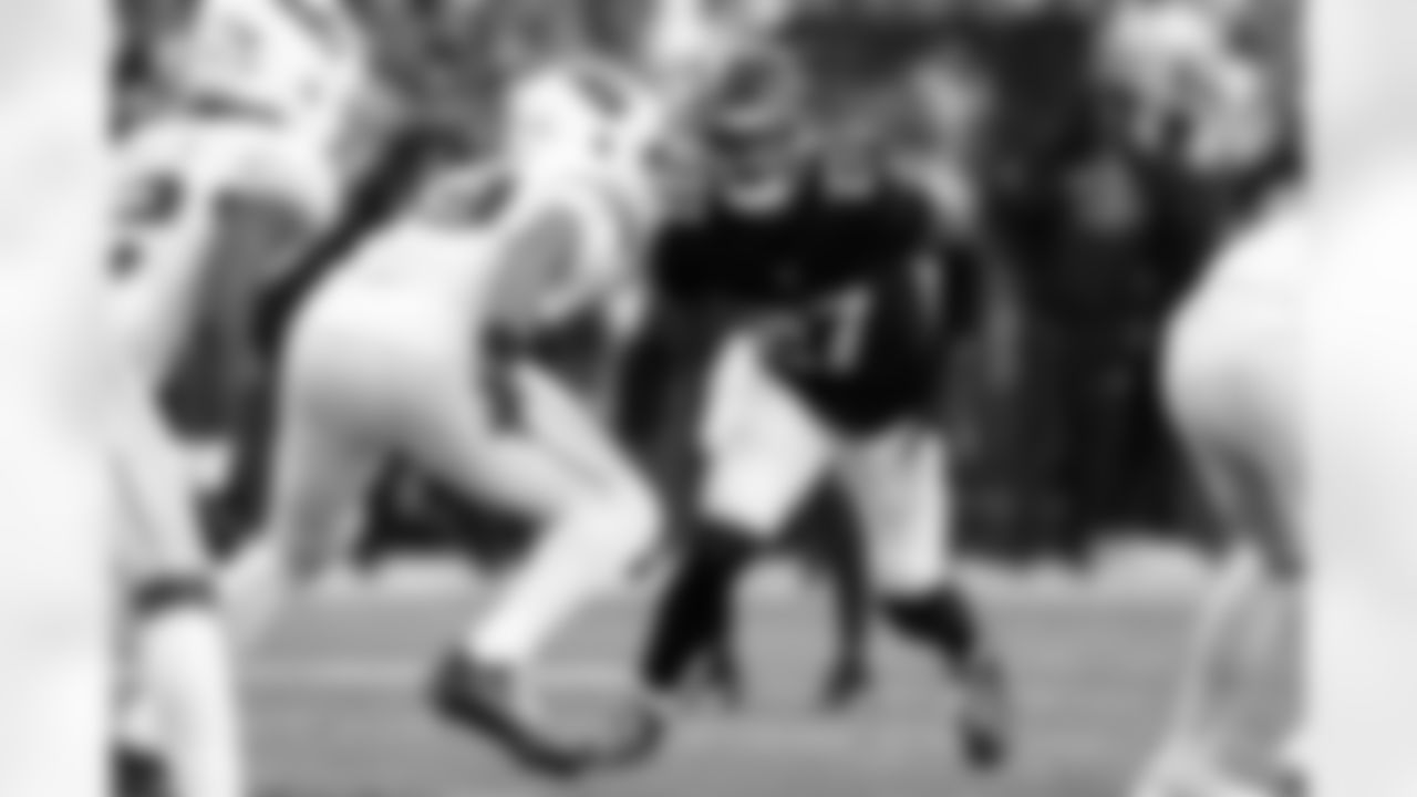 Atlanta Falcons edge rusher James Pearce Jr. #27 during the Week 16 Game against the Arizona Cardinals at State Farm Stadium in Glendale, Ariz. on Sunday, December 21, 2025. (Photo by Taylor McLaughlin/Atlanta Falcons)