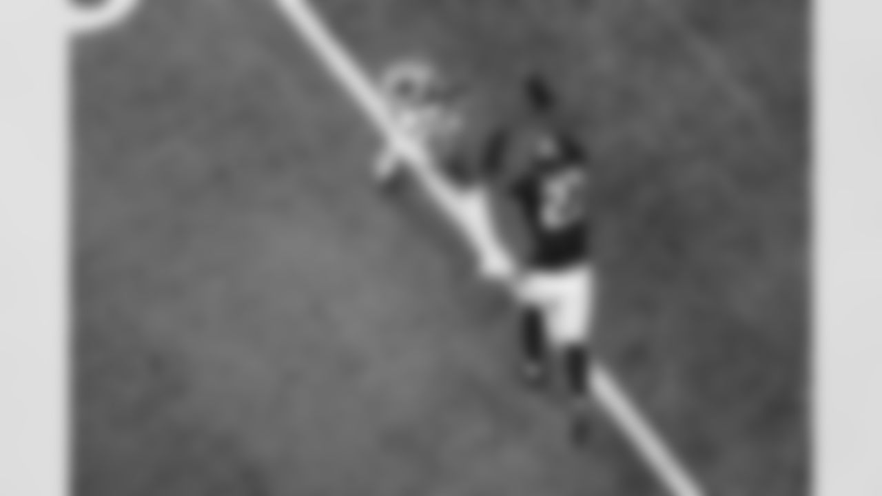 Atlanta Falcons edge rusher James Pearce Jr. #27 makes a sack during the Week 11 Game against the Carolina Panthers at Mercedes-Benz Stadium in Atlanta, Georgia on Sunday, November 16, 2025. (Photo by Brandon Magnus/Atlanta Falcons)