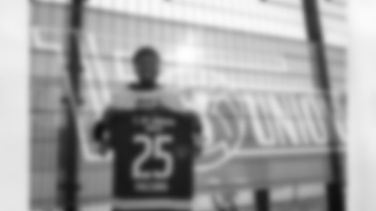 Atlanta Falcons kicker Lenny Krieg #46 during practice at the FC Union Berlin Training Facility in Berlin, Germany on Friday, November 7, 2025. (Photo by Brandon Magnus/Atlanta Falcons)