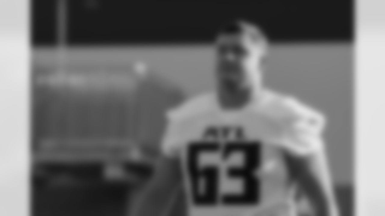 Atlanta Falcons guard Chris Lindstrom #63 during practice at the FC Union Berlin Training Facility in Berlin, Germany on Friday, November 7, 2025. (Photo by Taylor McLaughlin/Atlanta Falcons)