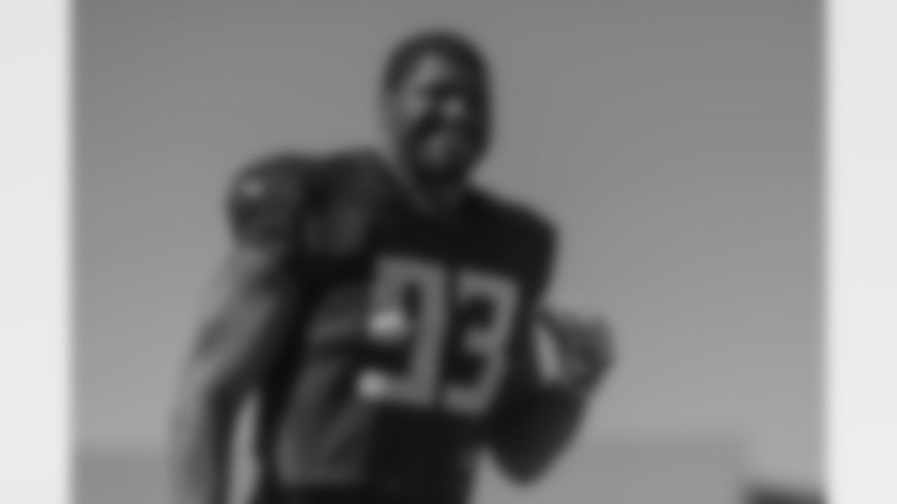 Atlanta Falcons defensive lineman Calais Campbell #93 during practice at Atlanta Falcons Training Facility in Flowery Branch, Ga. on Thursday, November 2, 2023. (Photo by Shanna Lockwood/Atlanta Falcons)