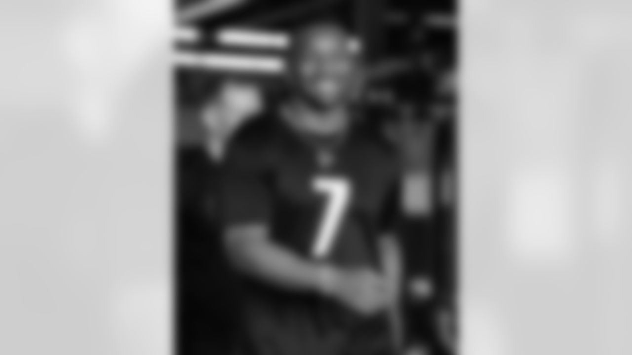 Atlanta Falcons running back Bijan Robinson #7 during a workout during the voluntary offseason program at Atlanta Falcons Training Facility in Flowery Branch, Georgia, on Wednesday, April 23, 2025. (Photo by Jay Bendlin/Atlanta Falcons)