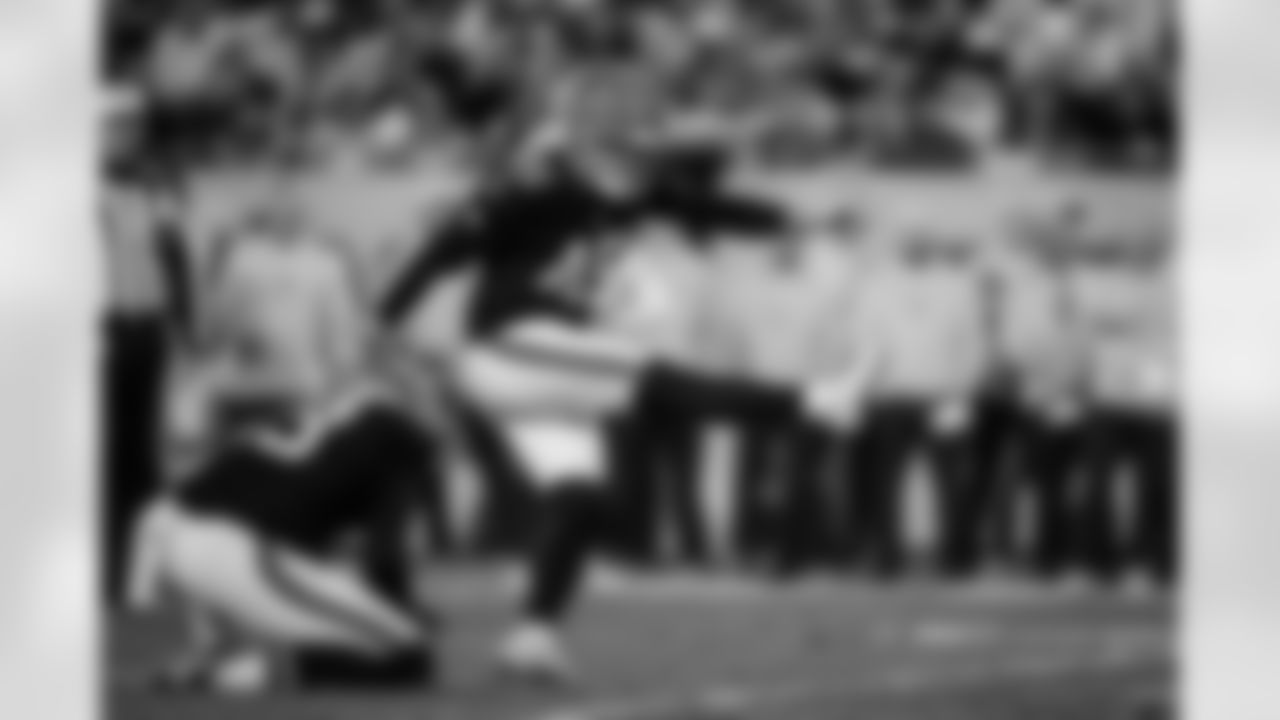 Atlanta Falcons kicker Zane Gonzalez #45 kicks the ball during the Week 15 Game against the Tampa Bay Buccaneers at Raymond James Stadium in Tampa, Florida on Thursday, December 11, 2025. (Photo by Taylor McLaughlin/Atlanta Falcons)