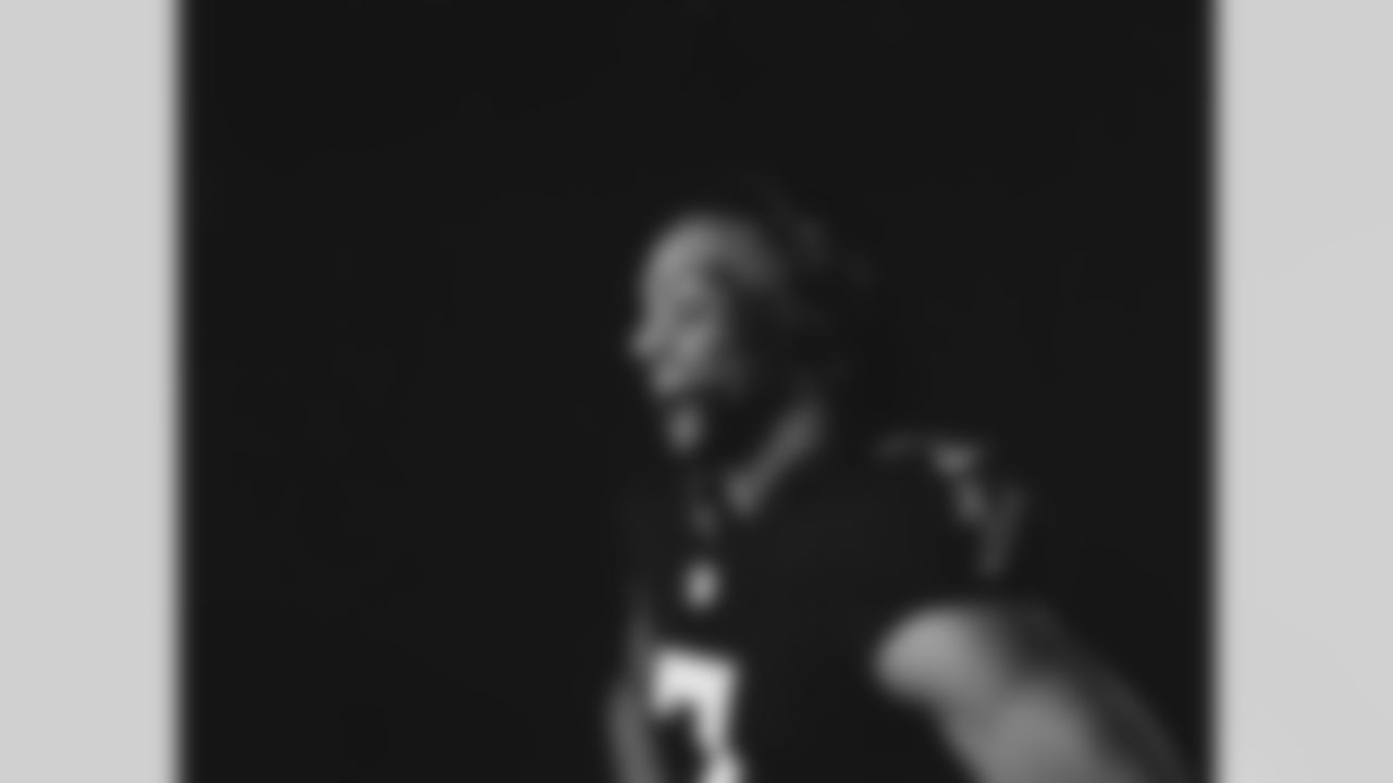 Atlanta Falcons running back Bijan Robinson #7 during the Week 15 Game against the Tampa Bay Buccaneers at Raymond James Stadium in Tampa, Florida on Thursday, December 11, 2025. (Photo by Brandon Magnus/Atlanta Falcons)