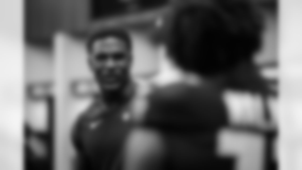 Atlanta Falcons edge rusher James Pearce Jr. #27 in the locker room before the Preseason Game against the Detroit Lions at Mercedes-Benz Stadium in Atlanta, Georgia on Friday, August 8, 2025. (Photo by Jay Bendlin/Atlanta Falcons)