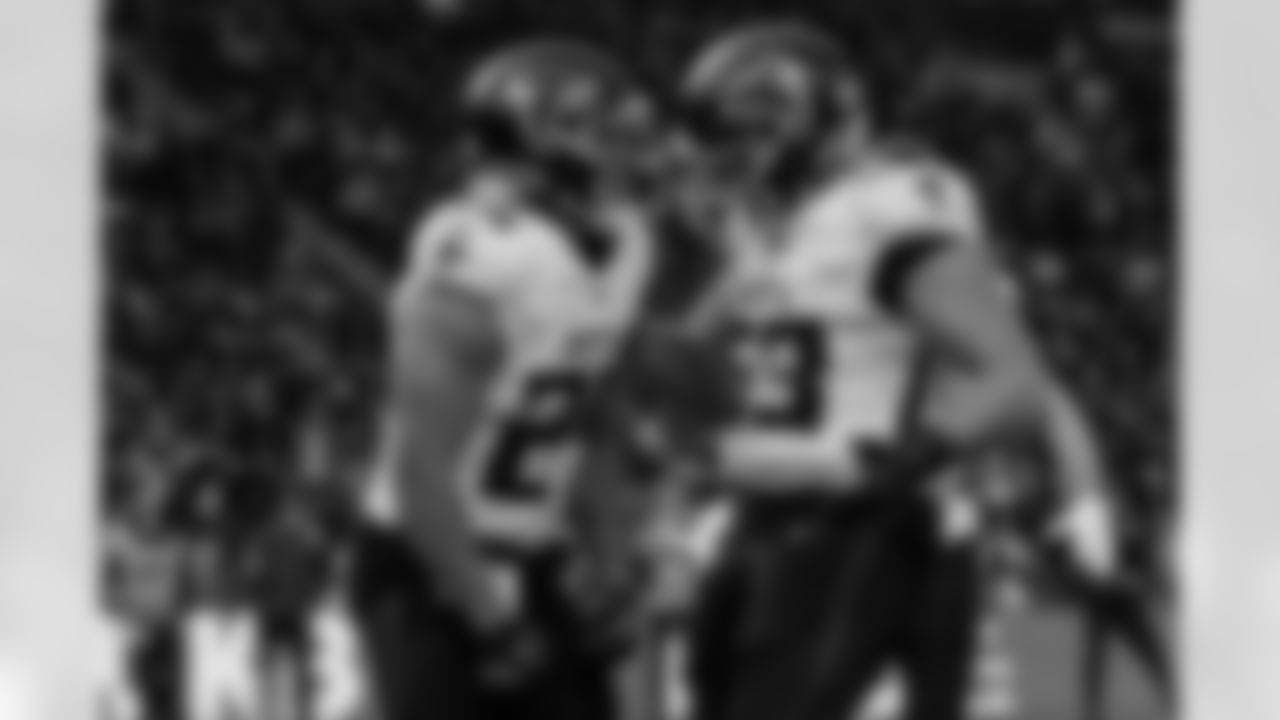 Atlanta Falcons running back Tyler Allgeier #25 and Atlanta Falcons guard Chris Lindstrom #63 during the Week 10 Game against the Indianapolis Colts at Olympic Stadium in Berlin, Germany on Sunday, November 9, 2025. (Photo by Taylor McLaughlin/Atlanta Falcons)