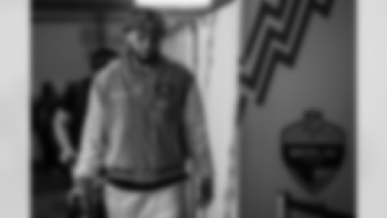 Atlanta Falcons wide receiver Drake London #5 arrives before the Week 10 Game against the Indianapolis Colts at Olympic Stadium in Berlin, Germany on Sunday, November 9, 2025. (Photo by Brandon Magnus/Atlanta Falcons)