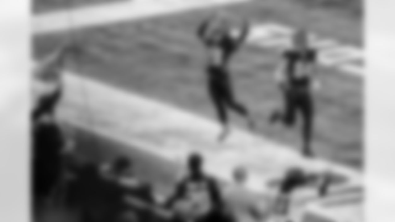 Atlanta Falcons cornerback Mike Ford Jr. #28 celebrates a blocked punt during the Week 18 Game against the New Orleans Saints at Mercedes-Benz Stadium in Atlanta, Georgia on Sunday, January 4, 2026. (Photo by Steven Burroughs/Atlanta Falcons)