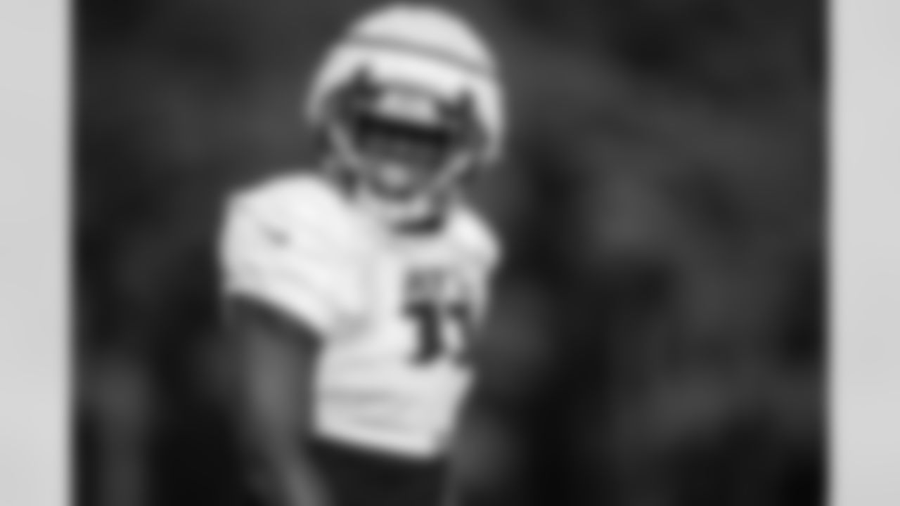 Atlanta Falcons edge rusher Jalon Walker #11 during practice at Atlanta Falcons Training Facility in Flowery Branch, Georgia, on Thursday, November 13, 2025. (Photo by Taylor McLaughlin/Atlanta Falcons)