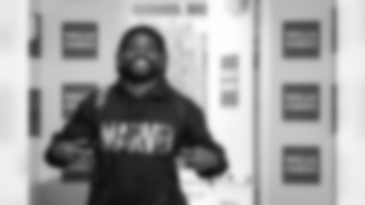 Atlanta Falcons outside linebacker Divine Deablo #0 arrives before the Week 18 Game against the New Orleans Saints at Mercedes-Benz Stadium in Atlanta, Georgia on Sunday, January 4, 2026. (Photo by Jay Bendlin/Atlanta Falcons)