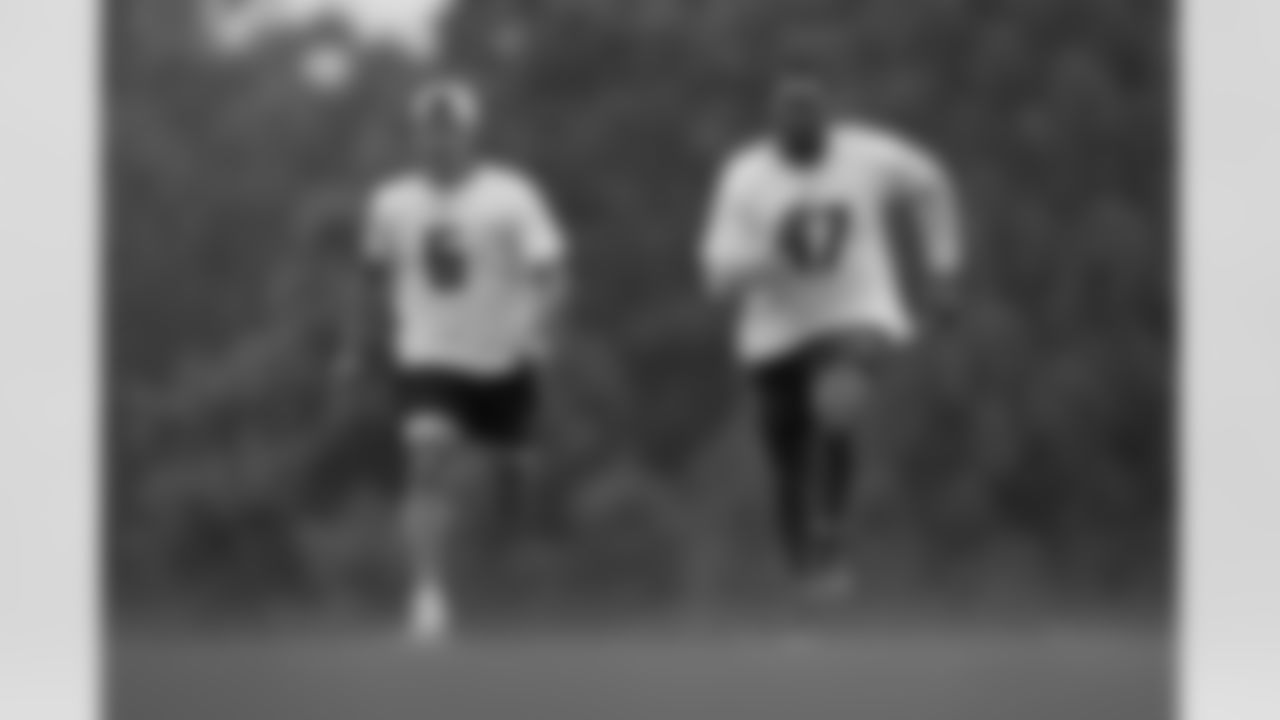 Atlanta Falcons kicker Younghoe Koo #6 and Atlanta Falcons outside linebacker Arnold Ebiketie #17 during a workout during the offseason program at Atlanta Falcons Training Facility in Flowery Branch, Georgia, on Tuesday, April 29, 2025. (Photo by Jay Bendlin/Atlanta Falcons)