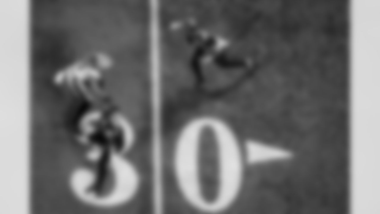 Atlanta Falcons running back Bijan Robinson #7 carries the ball during the Week 18 Game against the New Orleans Saints at Mercedes-Benz Stadium in Atlanta, Georgia on Sunday, January 4, 2026. (Photo by Taylor McLaughlin/Atlanta Falcons)