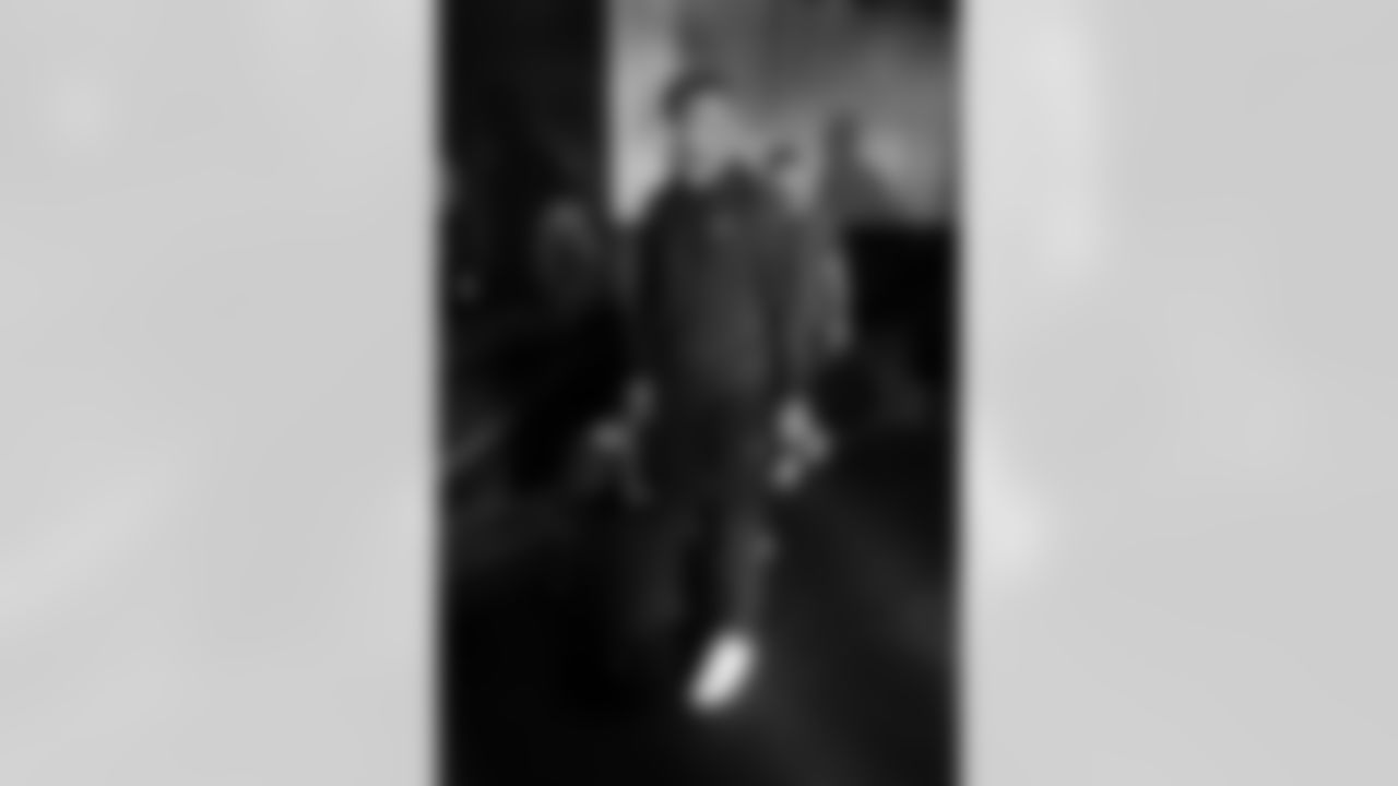 Atlanta Falcons quarterback Kirk Cousins #18 arrives before the Week 12 Game against the New Orleans Saints at Caesars Superdome in New Orleans, Louisiana on Sunday, November 23, 2025. (Photo by Taylor McLaughlin/Atlanta Falcons)