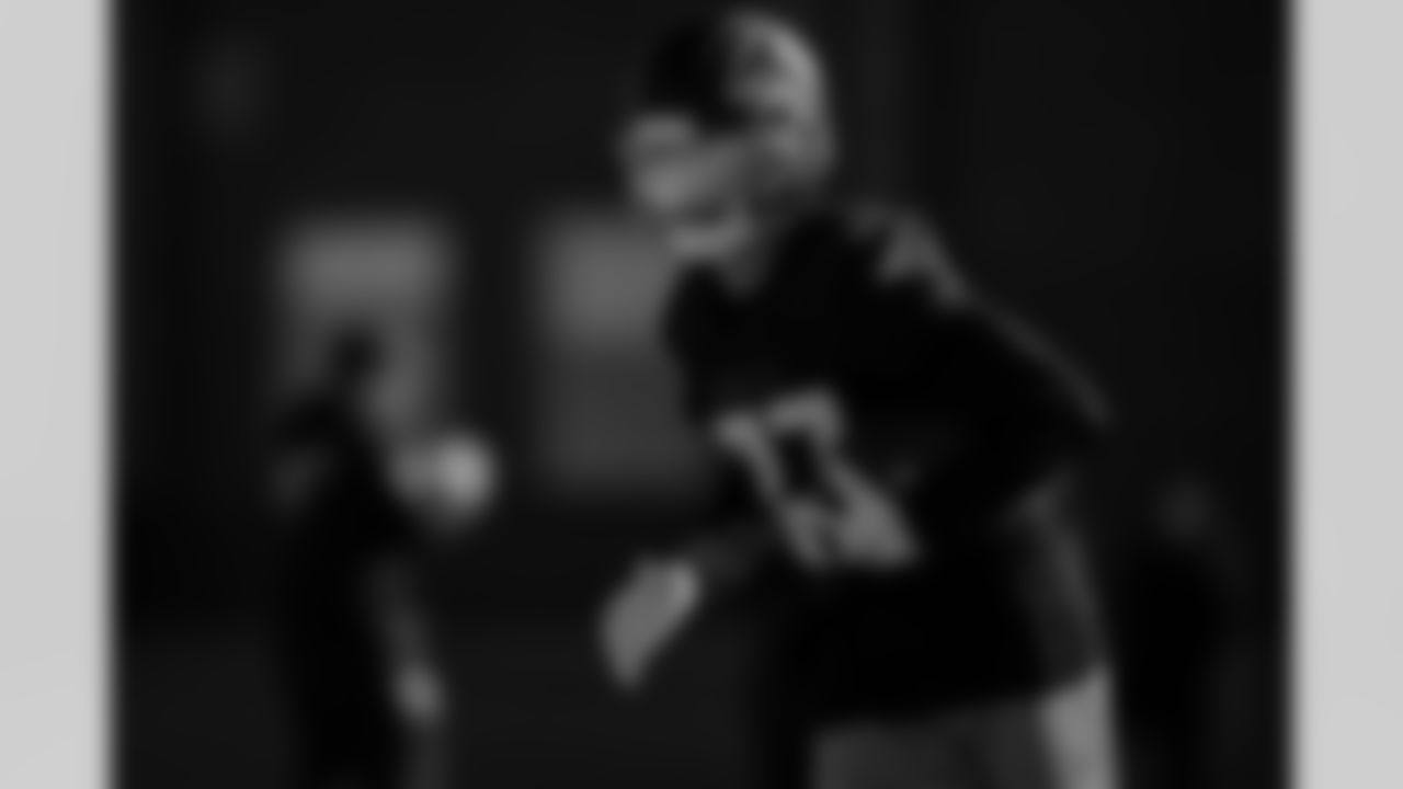 Atlanta Falcons wide receiver David Sills V #87 during practice at Atlanta Falcons Training Facility in Flowery Branch, Georgia, on Thursday, January 1, 2026. (Photo by Taylor McLaughlin/Atlanta Falcons)