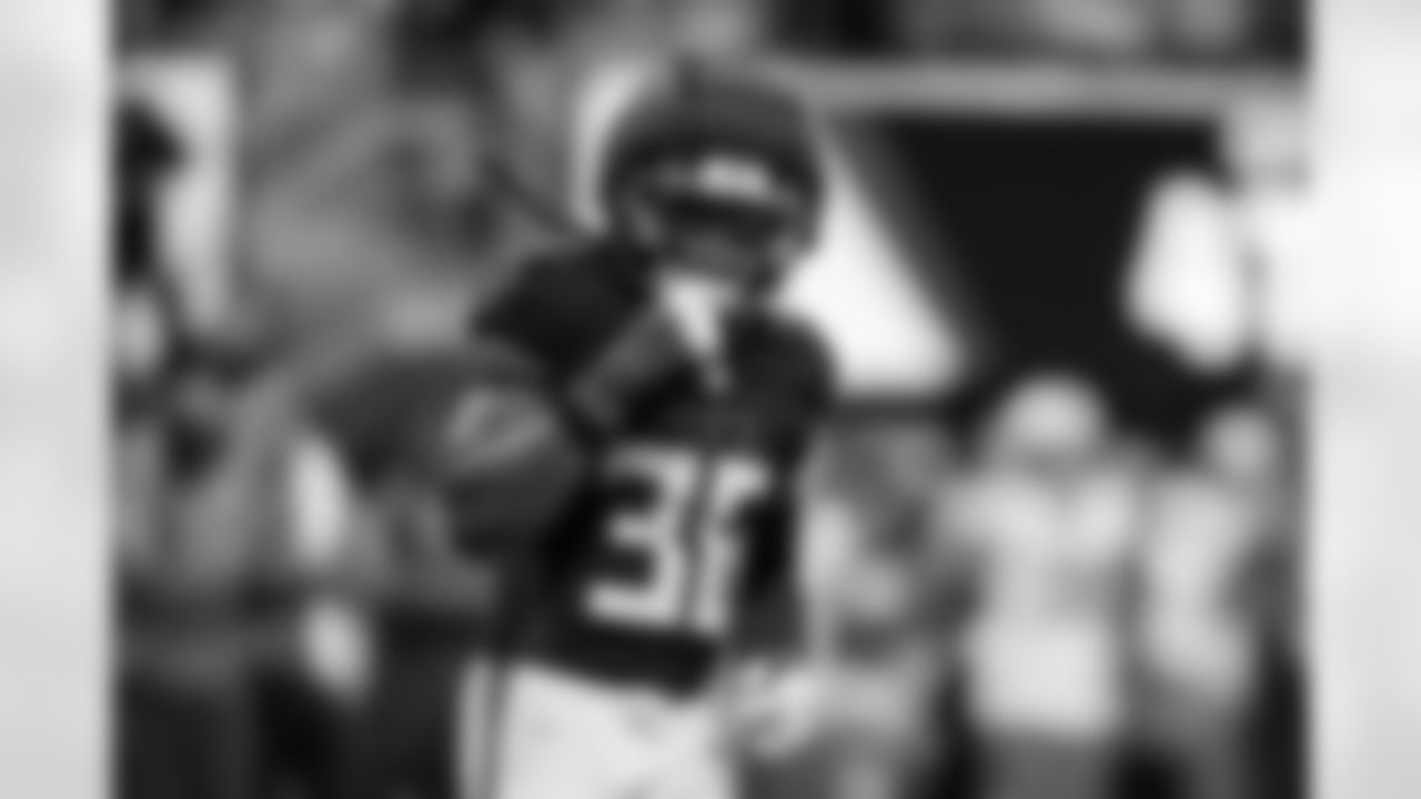 Atlanta Falcons inside linebacker Ronnie Harrison #36 during the Week 11 Game against the Carolina Panthers at Mercedes-Benz Stadium in Atlanta, Georgia on Sunday, November 16, 2025. (Photo by Taylor McLaughlin/Atlanta Falcons)