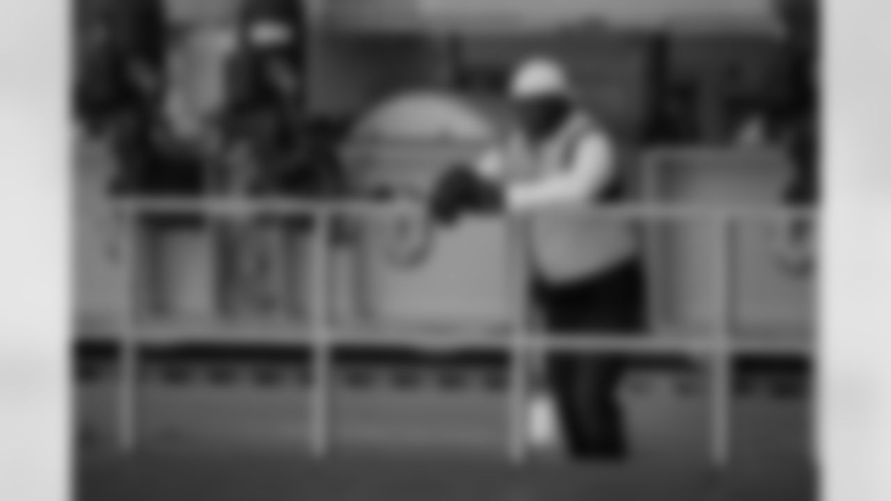 Ken Griffey Jr. photographs from the roof during the Week 14 Game against the Seattle Seahawks at Mercedes-Benz Stadium in Atlanta, Georgia on Sunday, December 7, 2025. (Photo by Brandon Magnus/Atlanta Falcons)