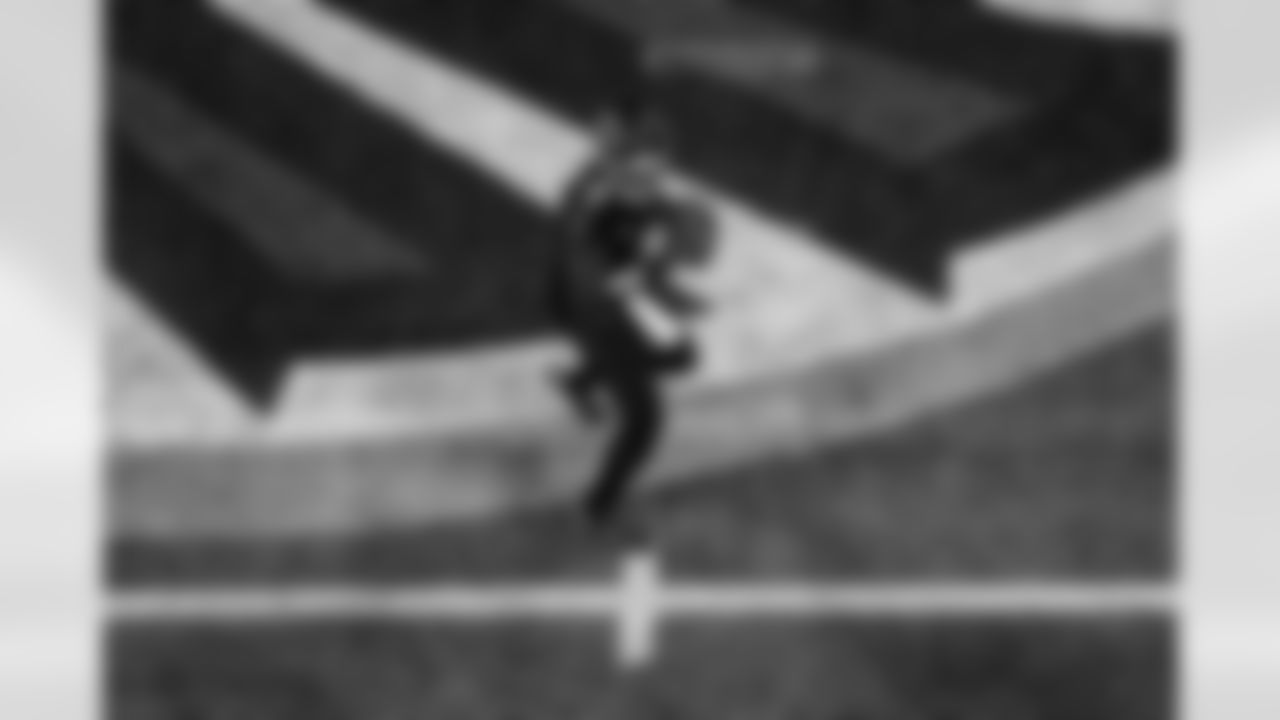 Atlanta Falcons quarterback Michael Penix Jr. #9 during the Week 1 Game against the Tampa Bay Buccaneers at Mercedes-Benz Stadium in Atlanta, Georgia on Sunday, September 7, 2025. (Photo by Brandon Magnus/Atlanta Falcons)