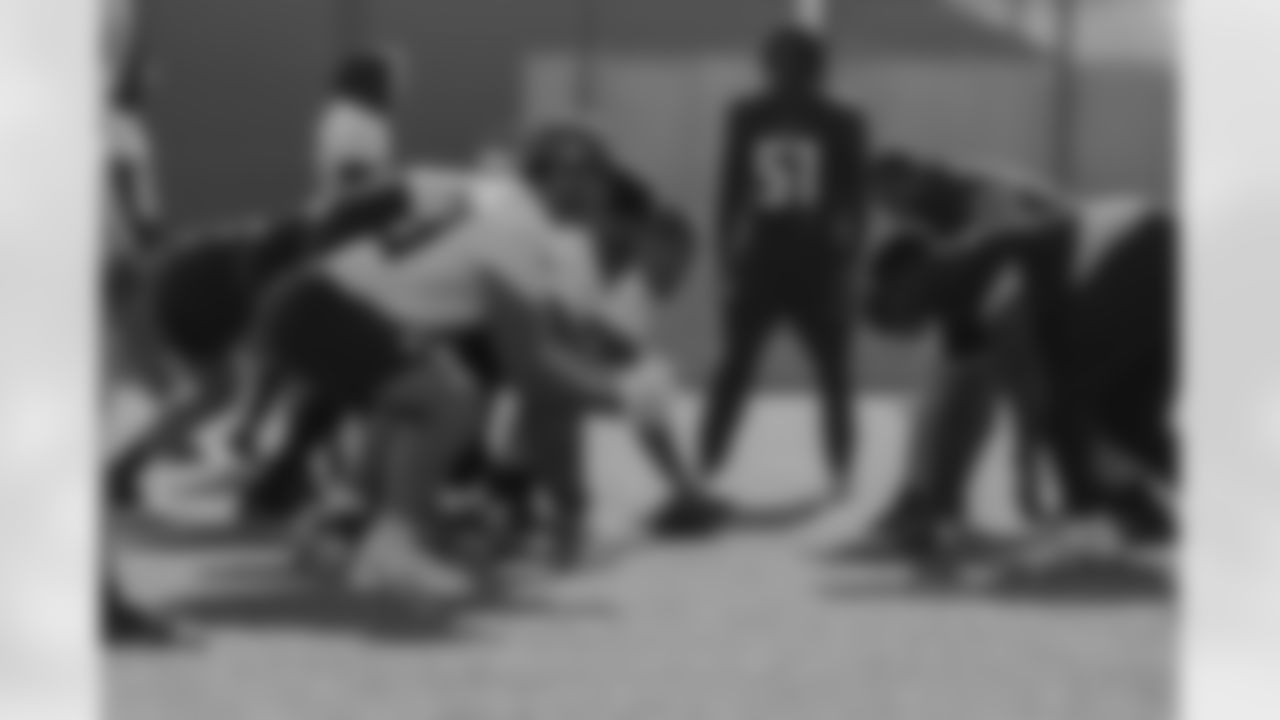 Atlanta Falcons tight end Charlie Woerner #89 during practice at the FC Union Berlin Training Facility in Berlin, Germany on Friday, November 7, 2025. (Photo by Taylor McLaughlin/Atlanta Falcons)