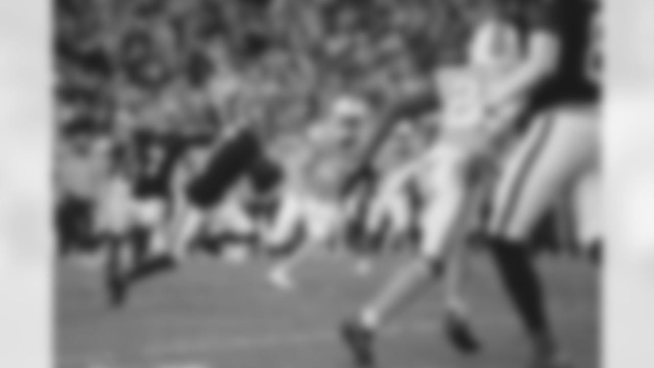 Atlanta Falcons wide receiver Darnell Mooney #1 during the Week 15 Game against the Tampa Bay Buccaneers at Raymond James Stadium in Tampa, Florida on Thursday, December 11, 2025. (Photo by Brandon Magnus/Atlanta Falcons)