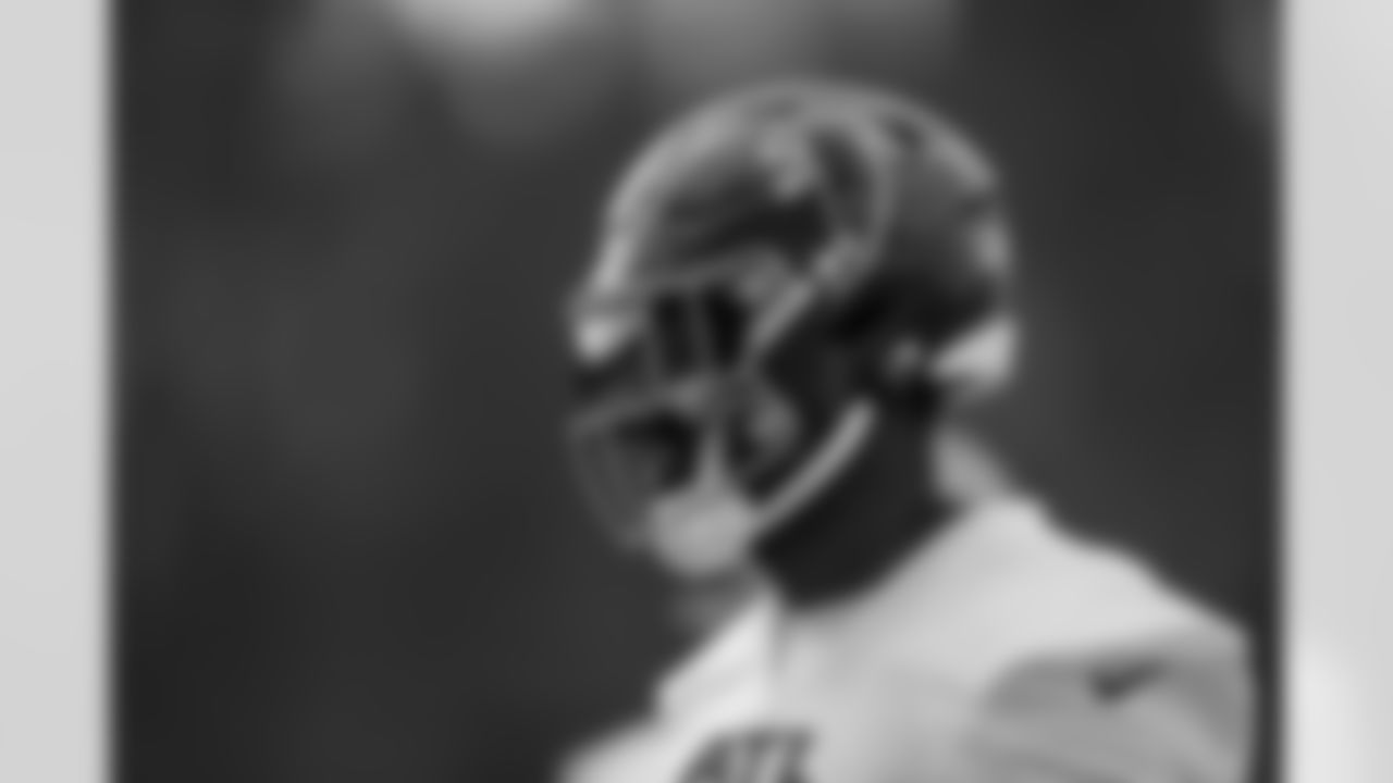 Atlanta Falcons outside linebacker Arnold Ebiketie #17 during practice at Atlanta Falcons Training Facility in Flowery Branch, Georgia, on Wednesday, December 24, 2025. (Photo by Jay Bendlin/Atlanta Falcons)