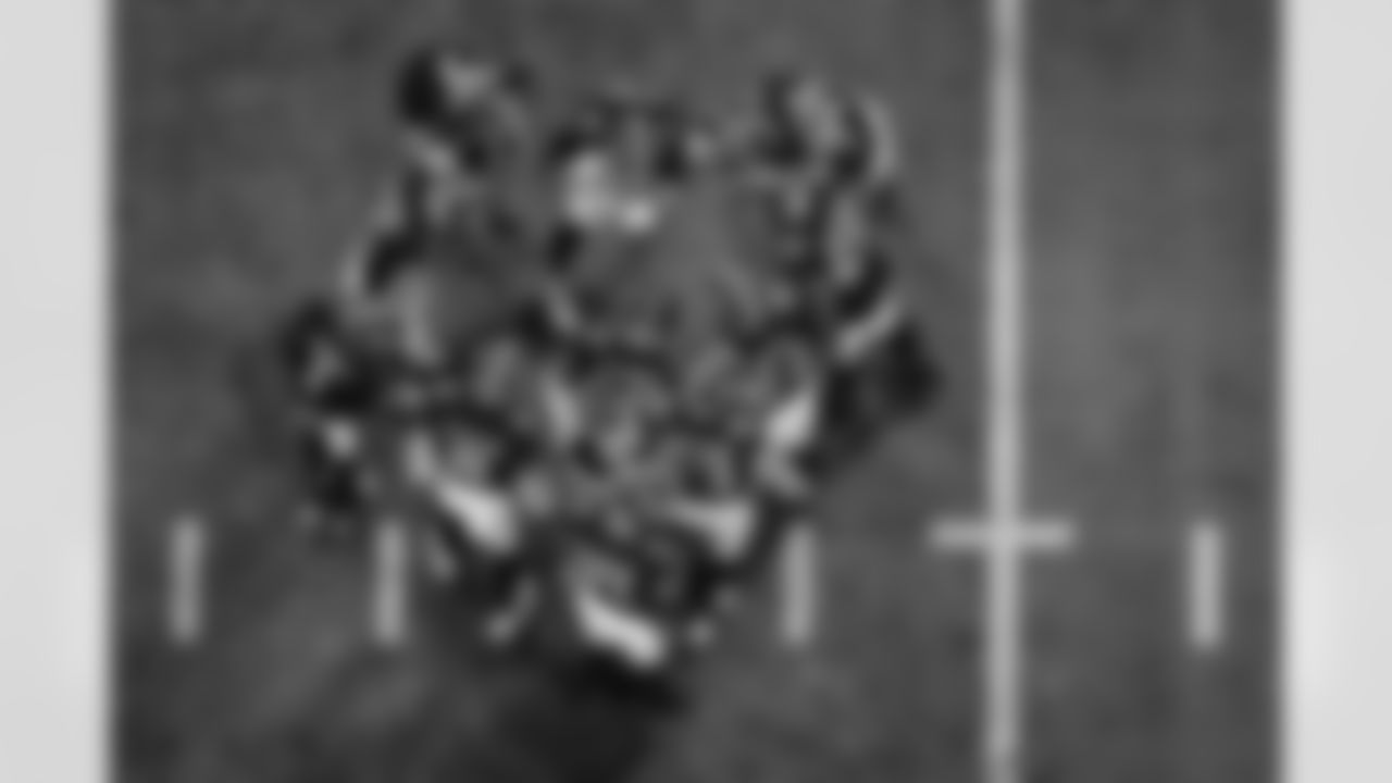 Atlanta Falcons quarterback Kirk Cousins #18 makes the play call in the huddle during the Week 17 Game against the Los Angeles Rams at Mercedes-Benz Stadium in Atlanta, Georgia on Monday, December 29, 2025. (Photo by Kevin Liles/Atlanta Falcons)