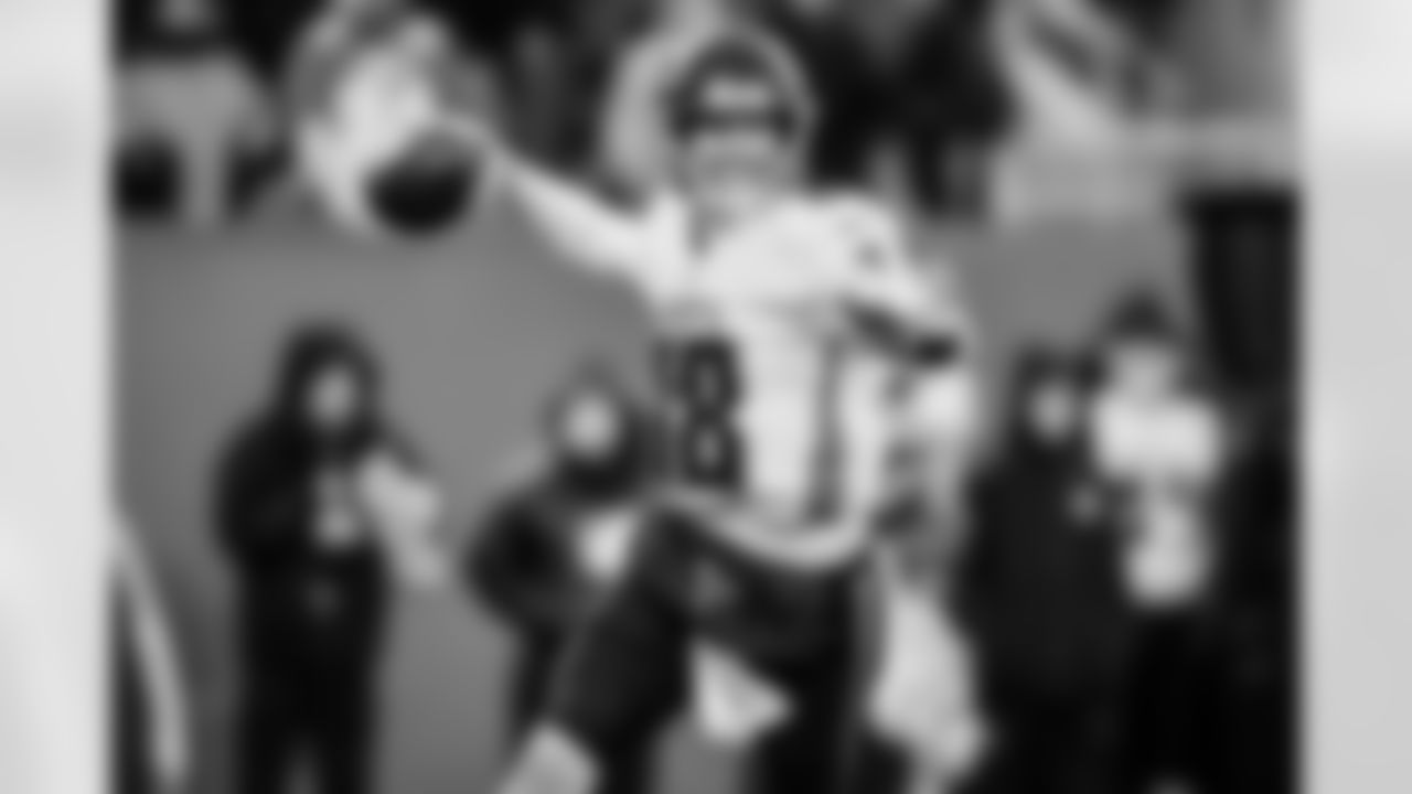 Atlanta Falcons quarterback Kirk Cousins #18 throws a pass during the third quarter of the Week 13 Game against the New York Jets at Metlife Stadium in East Rutherford, New Jersey on Sunday, November 30, 2025. (Photo by Caean Couto/Atlanta Falcons)