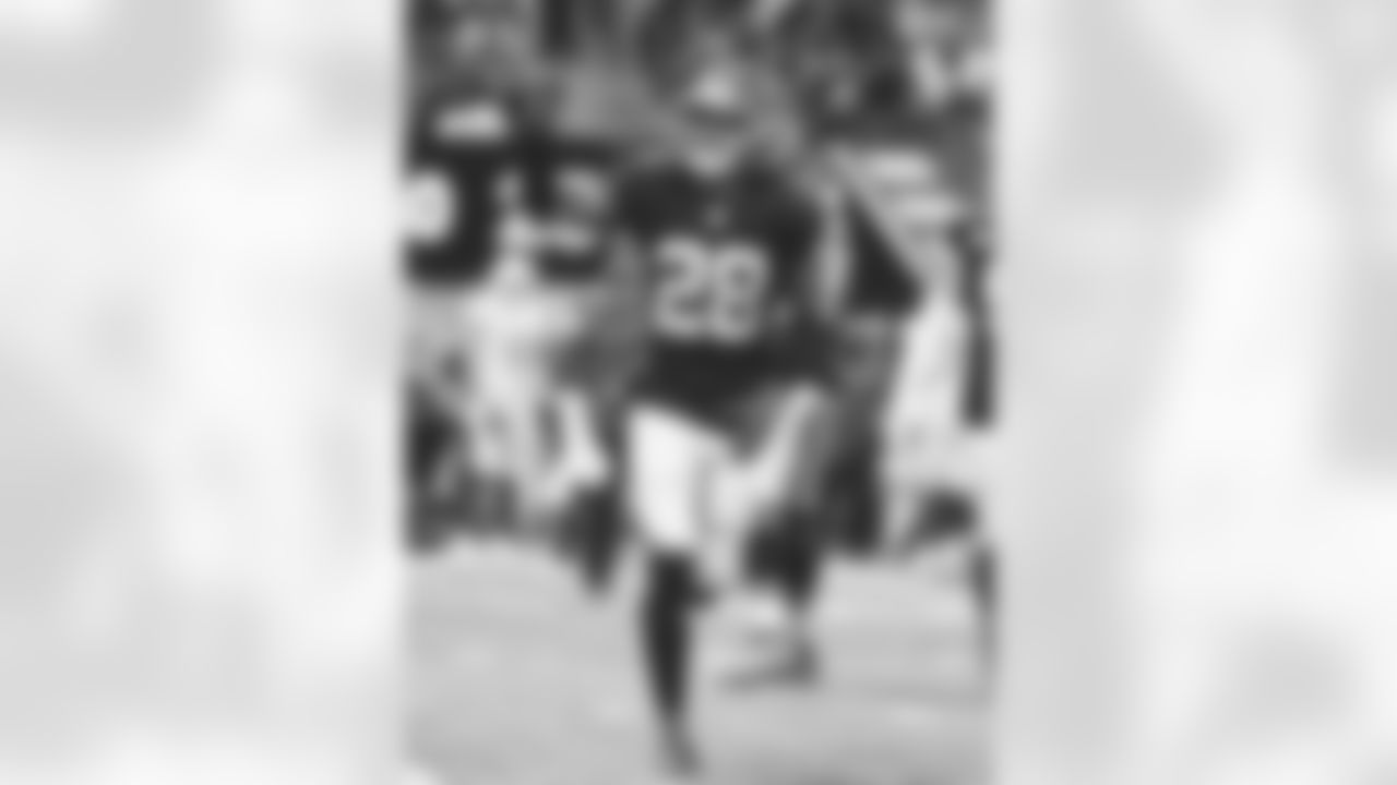 Atlanta Falcons cornerback Mike Ford Jr. #28 during the Week 6 Game against the Buffalo Bills at Mercedes-Benz Stadium in Atlanta, Ga. on Monday, October 13, 2025. (Photo by Brandon Magnus/Atlanta Falcons)