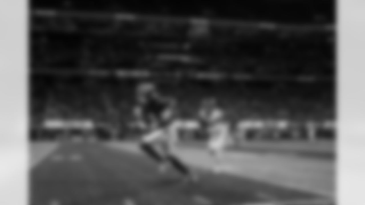 Atlanta Falcons wide receiver Chris Blair #19 scores a touchdown during the Preseason Game against the Tennessee Titans at Mercedes-Benz Stadium in Atlanta, Georgia on Friday, August 15, 2025. (Photo by Steven Burroughs/Atlanta Falcons)
