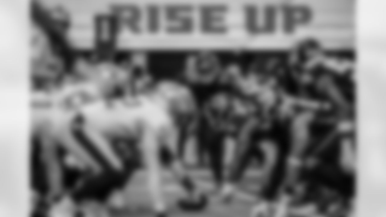Atlanta Falcons edge rusher Jalon Walker #11 looks on at the line of scrimmage during the Week 18 Game against the New Orleans Saints at Mercedes-Benz Stadium in Atlanta, Georgia on Sunday, January 4, 2026. (Photo by Matthew Grimes/Atlanta Falcons)