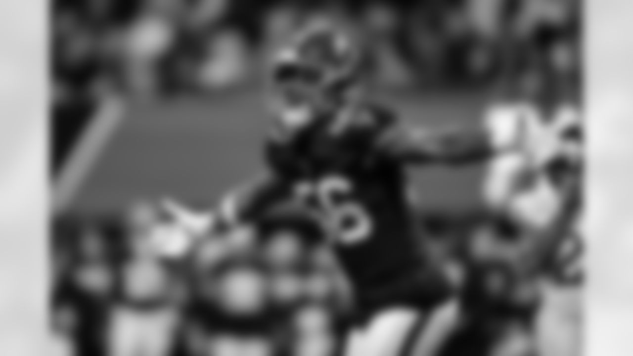 Atlanta Falcons edge rusher Leonard Floyd #56 makes a sack during the Week 17 Game against the Los Angeles Rams at Mercedes-Benz Stadium in Atlanta, Georgia on Monday, December 29, 2025. (Photo by AJ Reynolds/Atlanta Falcons)