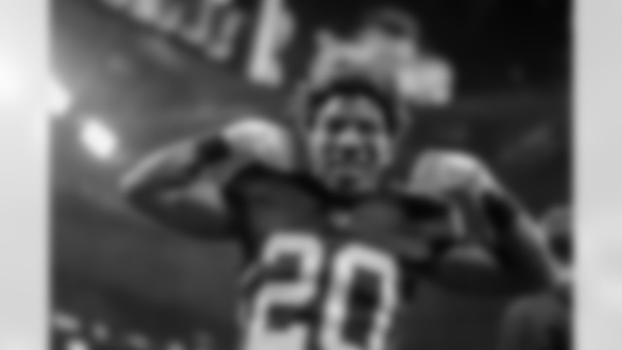 Atlanta Falcons cornerback Dee Alford #20 smiles after the Week 6 Game against the Buffalo Bills at Mercedes-Benz Stadium in Atlanta, Georgia on Monday, October 13, 2025. (Photo by Casey Sykes/Atlanta Falcons)