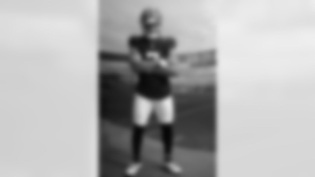 Atlanta Falcons running back Bijan Robinson #7 poses for a portrait at the Atlanta Falcons Training Facility in Flowery Branch, Ga. on Friday, May 6, 2025. (Shanna Lockwood/Atlanta Falcons)