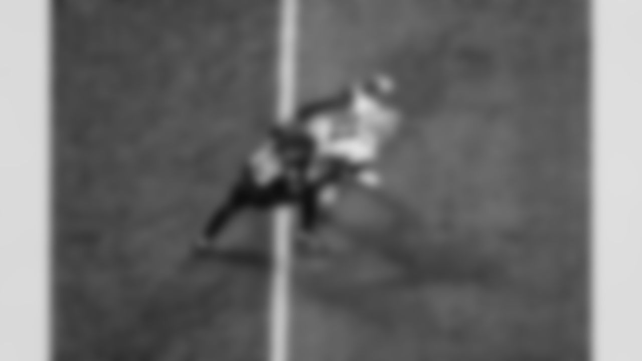 Atlanta Falcons cornerback CJ Henderson #39 during the Week 18 Game against the New Orleans Saints at Mercedes-Benz Stadium in Atlanta, Georgia on Sunday, January 4, 2026. (Photo by Taylor McLaughlin/Atlanta Falcons)