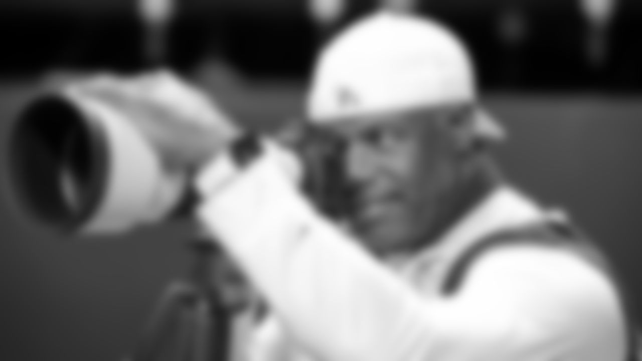 Ken Griffey Jr. during the Week 14 Game against the Seattle Seahawks at Mercedes-Benz Stadium in Atlanta, Georgia on Sunday, December 7, 2025. (Photo by Jay Bendlin/Atlanta Falcons)