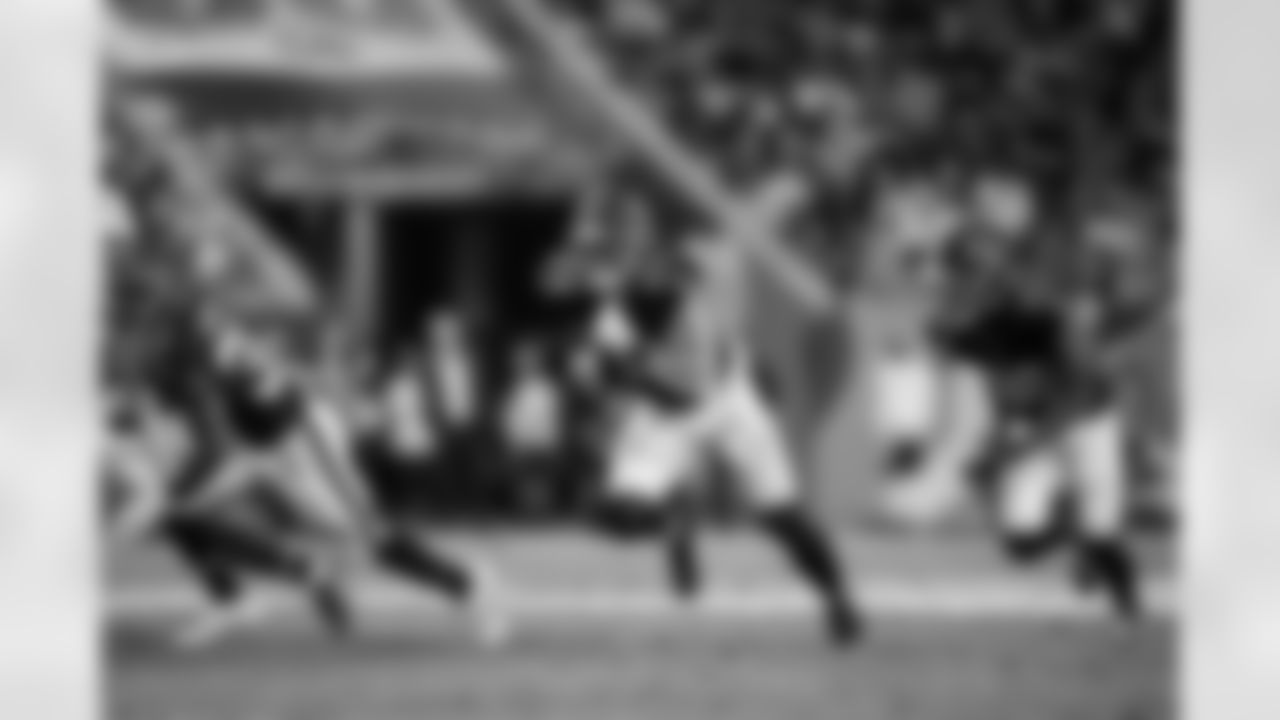 Atlanta Falcons tight end Feleipe Franks #84 during the Week 15 Game against the Tampa Bay Buccaneers at Raymond James Stadium in Tampa, Florida on Thursday, December 11, 2025. (Photo by Mitch Martin/Atlanta Falcons)