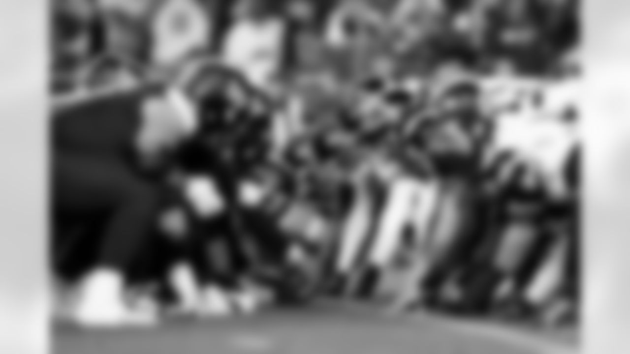 Defense at the line of scrimmage during the first quarter of the Week 17 Game against the Washington Commanders at Commanders Field in Greater Landover, Maryland on Sunday, December 29, 2024. (Photo by Johnnie Izquierdo/Atlanta Falcons)