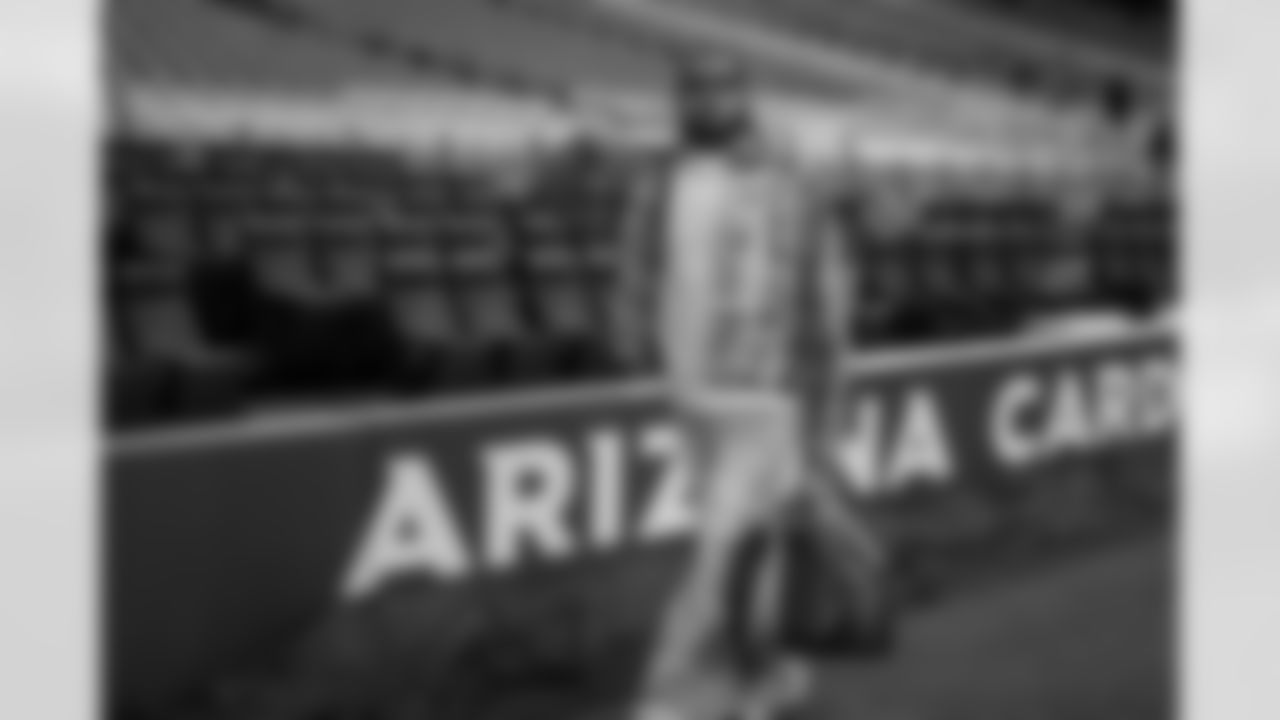 Atlanta Falcons linebacker Josh Woods #42 arrives prior to the Week 16 Game against the Arizona Cardinals at State Farm Stadium in Glendale, Arizona on Sunday, December 21, 2025. (Photo by Jay Bendlin/Atlanta Falcons)