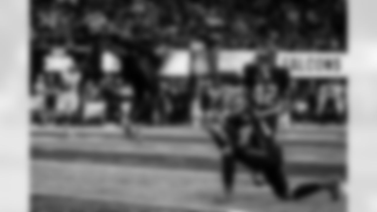 Atlanta Falcons cornerback Mike Ford Jr. #28 reacts during the Week 18 Game against the New Orleans Saints at Mercedes-Benz Stadium in Atlanta, Georgia on Sunday, January 4, 2026. (Photo by Jay Bendlin/Atlanta Falcons)