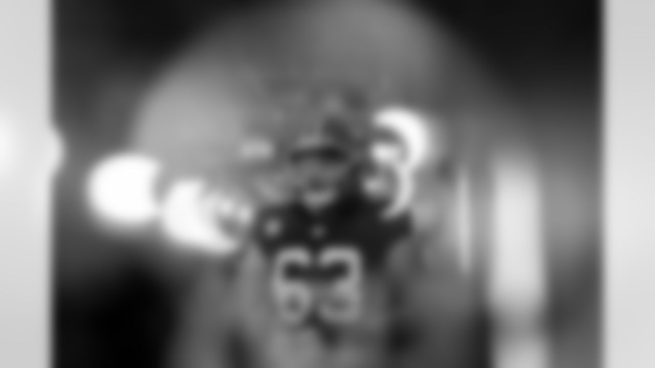 Atlanta Falcons guard Chris Lindstrom #63 walks out of the locker room to warm ups before the Week 17 Game against the Los Angeles Rams at Mercedes-Benz Stadium in Atlanta, Georgia on Monday, December 29, 2025. (Photo by Jay Bendlin/Atlanta Falcons)