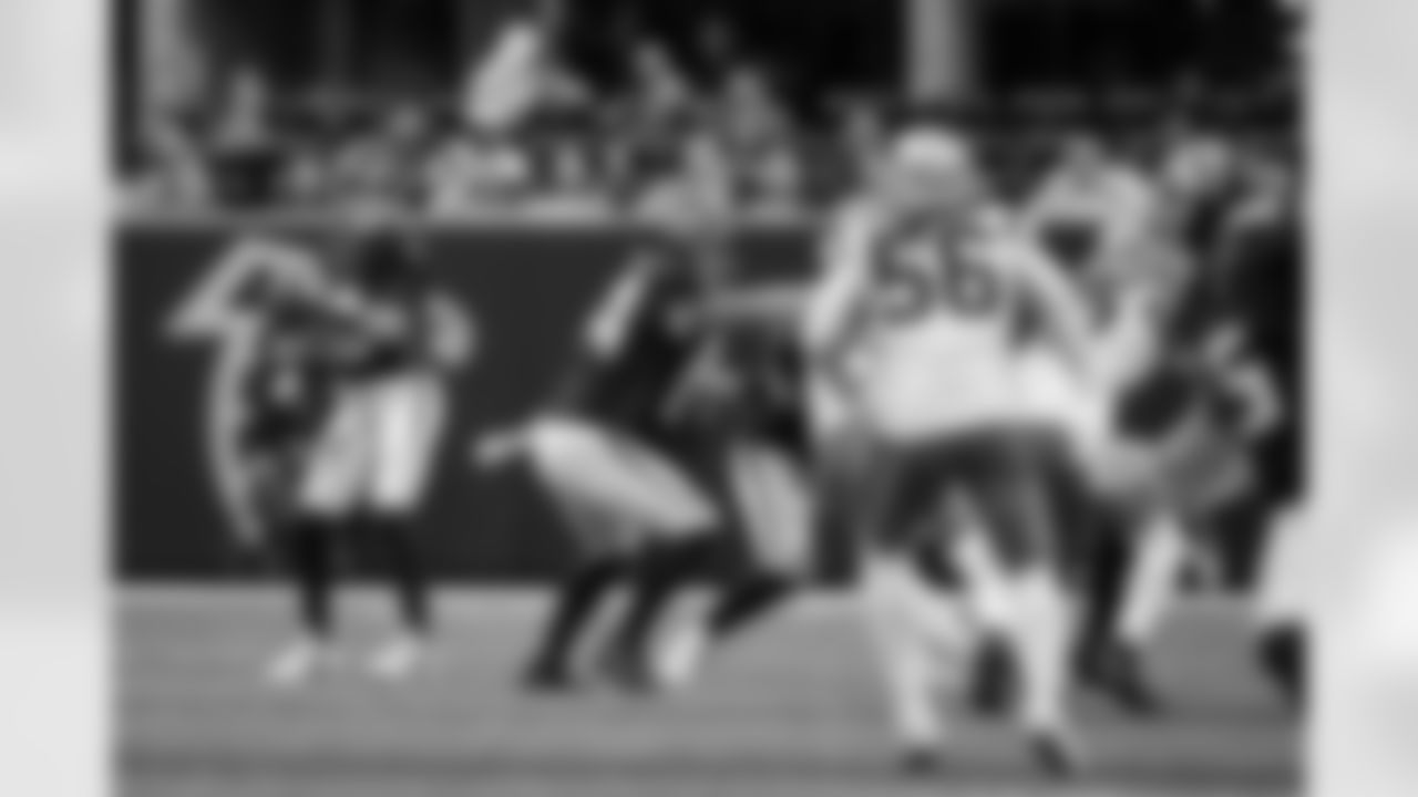 Atlanta Falcons quarterback Kirk Cousins #18 during the Week 11 Game against the Carolina Panthers at Mercedes-Benz Stadium in Atlanta, Georgia on Sunday, November 16, 2025. (Photo by Taylor McLaughlin/Atlanta Falcons)