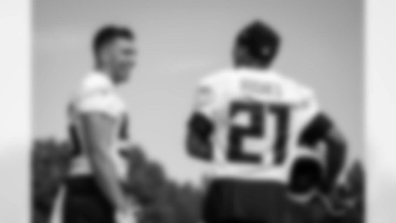 Atlanta Falcons inside linebacker Kaden Elliss #55 and Atlanta Falcons cornerback Mike Hughes #21 during practice at Atlanta Falcons Training Facility in Flowery Branch, Georgia, on Thursday, October 9, 2025. (Photo by Jay Bendlin/Atlanta Falcons)