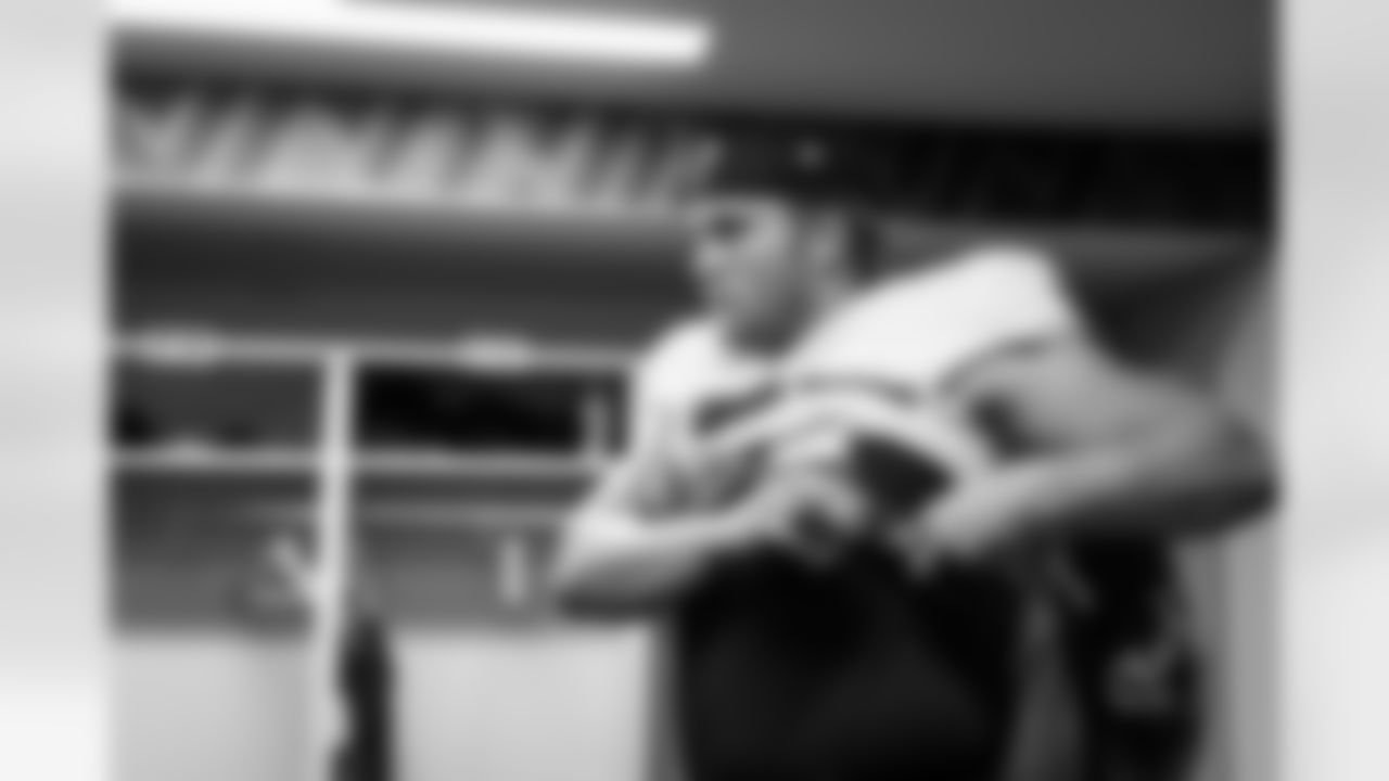 Atlanta Falcons offensive lineman Jack Nelson #69 prepares in the locker room before the Week 10 Game against the Indianapolis Colts at Olympic Stadium in Berlin, Germany on Sunday, November 9, 2025. (Photo by Jay Bendlin/Atlanta Falcons)